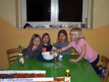 Weihnachtsfeier im Funpark Großen Linden 2012_36