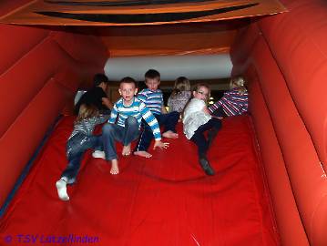 Weihnachtsfeier im Funpark Großen Linden 2012_50