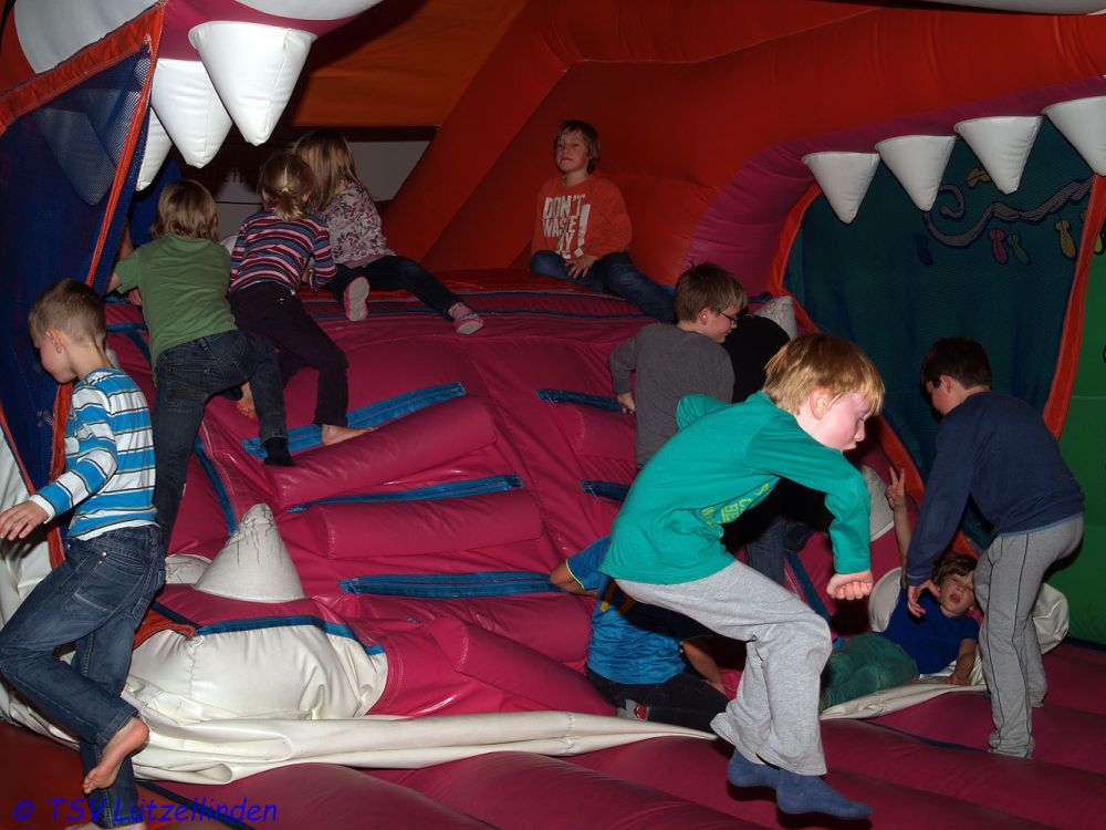 Weihnachtsfeier im Funpark Großen Linden 2012_52