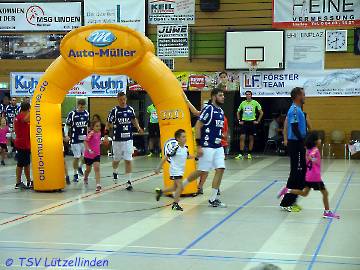 Einlaufen beim Linden Cup 2017